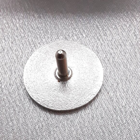 NEW Collectable 2004 Masters Augusta, GA golf ball marker - Picture 2 of 3